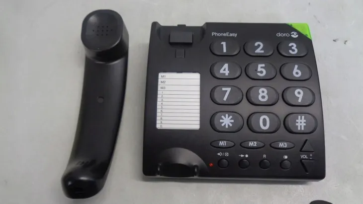 telefon-przewodowy-doro-311c-wbudowany-wyswietlacz-nie