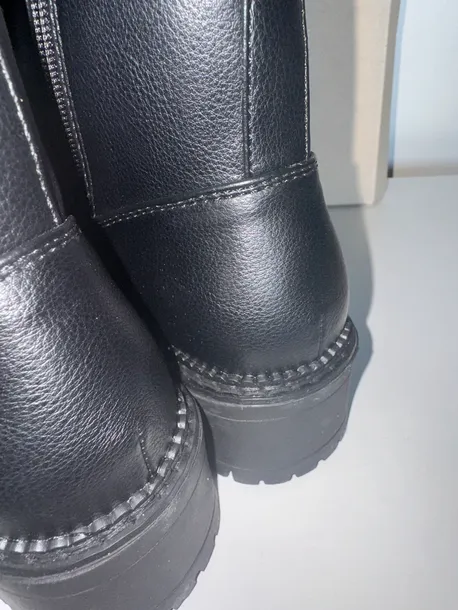 botki-bianco-stan-nowy-plec-produkt-damski