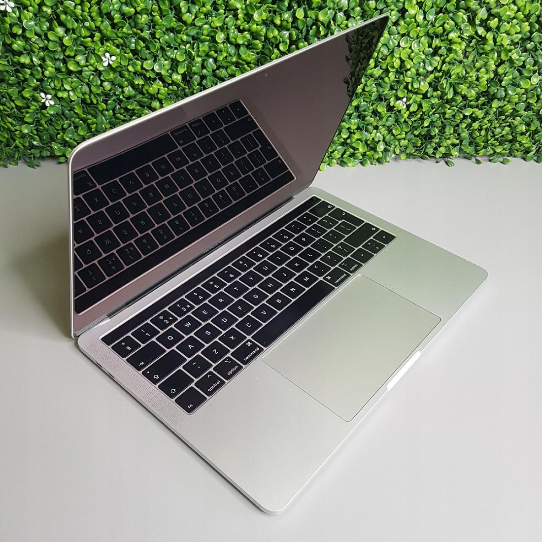 Laptop MacBook Pro 13 2019 Apple Core i5 4x3.80GHz! TouchBar