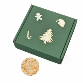 pudelko-swiateczne-220x200x70-na-prezent-z-welna-drzewna-recznie-robione