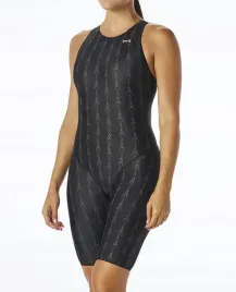 stroj-startowy-tyr-fusion-aerofit-shortjohn-uk-22