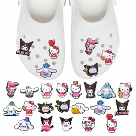 przypinki-do-crocs-hello-kitty-do-butow-telefonu-torby-zestaw-20-szt