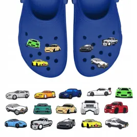 przypinki-do-crocs-samochody-auta-do-butow-telefonu-torby-zestaw-15-szt