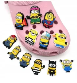 przypinki-do-crocs-minionki-do-butow-telefonu-torby-zestaw-12-szt