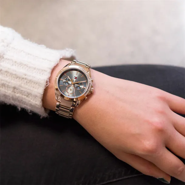 1782386-marka-tommy-hilfiger