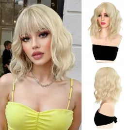 peruka-z-wlosow-syntetycznych-blond-krecona-loki-z-grzywka-krotka-35cm