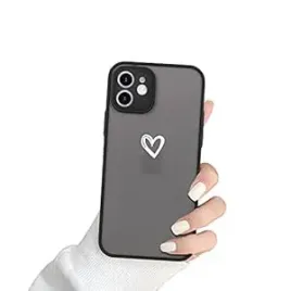 etui-iphone-12-newseego-czarne-matowe-z-sercem-slim-i-elastyczne
