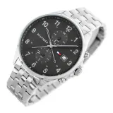 1791707-marka-tommy-hilfiger