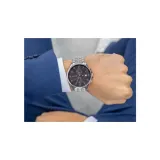 1791707-marka-tommy-hilfiger