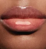 blyszczyk-naturalny-nawilzajace-dior-opakowanie-z-aplikatorem