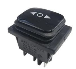 wlacznik-hermetyczny-ip65-kcd4-b-on-off-on