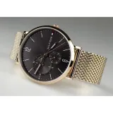 1791506-marka-tommy-hilfiger