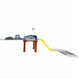 parking-policja-mega-creative-481582-material-plastik