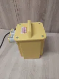 transformator-3kva-defender-e203010-230-na-110v-3kv-3000w-producent-defender