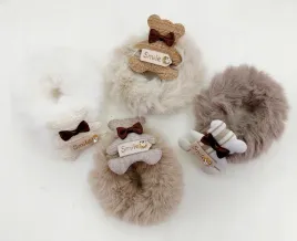 gumka-do-wlosow-puchata-z-misiem-smile-rozne-kolory