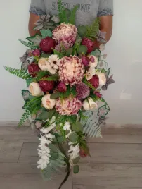 kwiaty-stroik-na-cmentarz-grob-kompozycja-chryzantema-premium