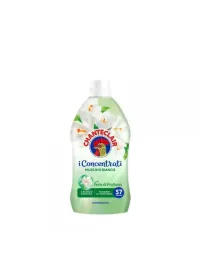 plyn-do-mycia-podlog-cudowny-zapach-biale-pizmo-750ml-chante-clair