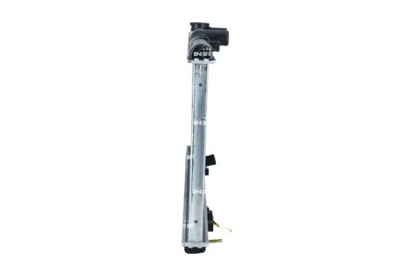 chlodnica-silnika-53308-nrf-waga-z-opakowaniem-11-kg