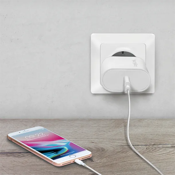 ladowarka-usb-logilink-pa0261-przewod-w-zestawie-nie