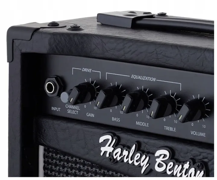 combo-tranzystorowy-harley-benton-waga-z-opakowaniem-4-9-kg