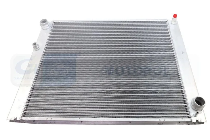 chlodnica-silnika-53840-nrf-producent-czesci-nrf
