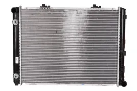 chlodnica-silnika-53866-nrf