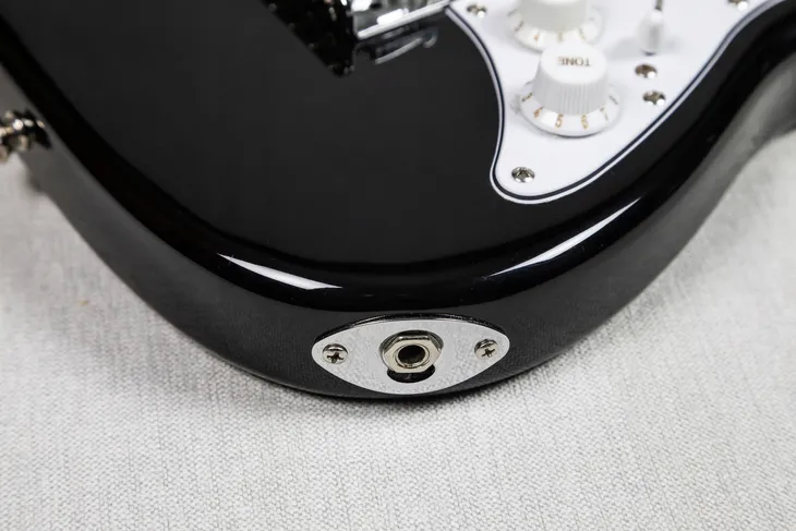 harley-benton-st-junior-bk-gitara-elektryczna-model-st-junior-bk