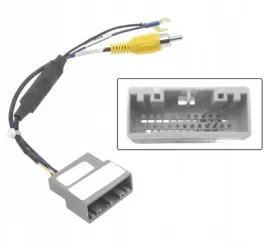 adapter-fabrycznej-kamery-cofania-honda
