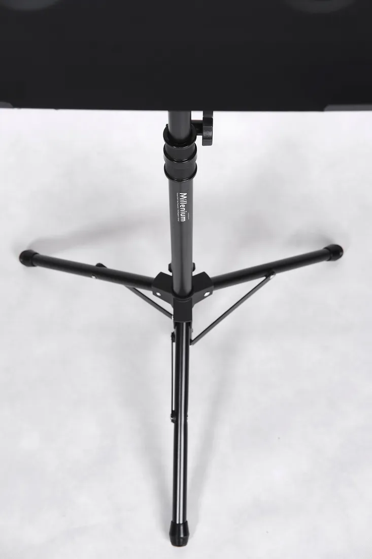 statyw-pod-laptopa-projektor-millenium-tripod-waga-z-opakowaniem-3-2-kg