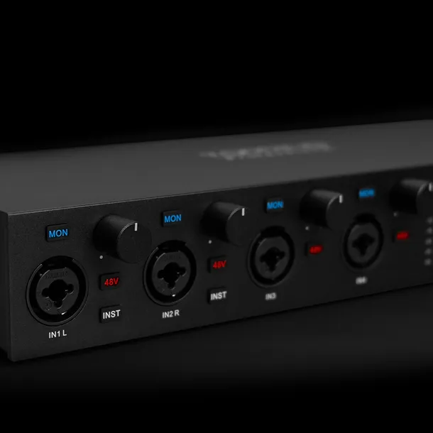 topping-e4x4-pre-profesjonalny-studyjny-interfejs-interface-usb-audio-black-marka-topping-model-e4x4-pre