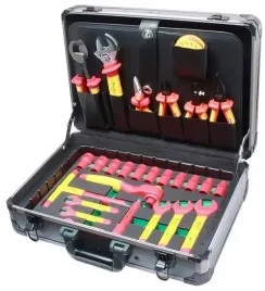 profesjonalny-zestaw-narzedzi-1000v-dla-elektrotechnikow-proskit-pk-2836m