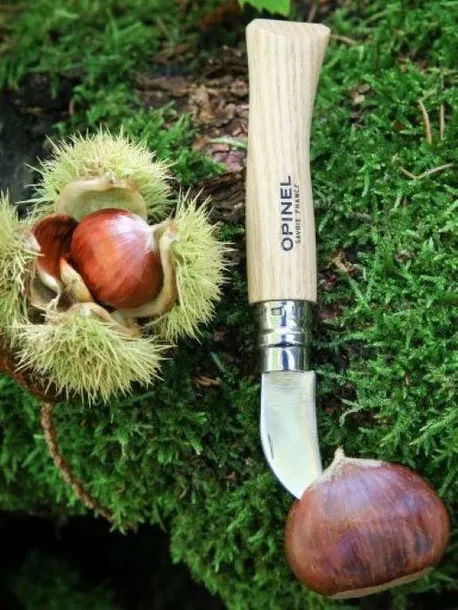 noz-turystyczny-opinel-material-glowni-stal