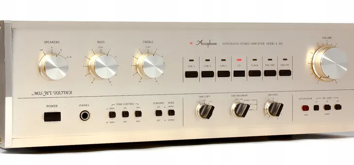 wzmacniacz-accuphase-e-205-kolor-czarny