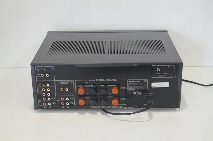 wzmacniacz-technics-su-v90d-liczba-kanalow-2