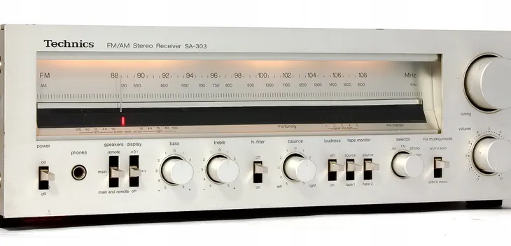amplituner-technics-sa-303-2-0-srebrny-model-sa-303