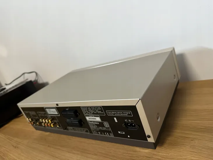 odtwarzacz-cd-technics-dvd-a10-srebrny-kod-producenta-technics