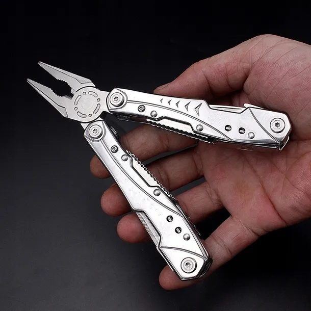 multitool-logit-23-w-1-model-na-prezent-nozyk-survivalowy-srubokret