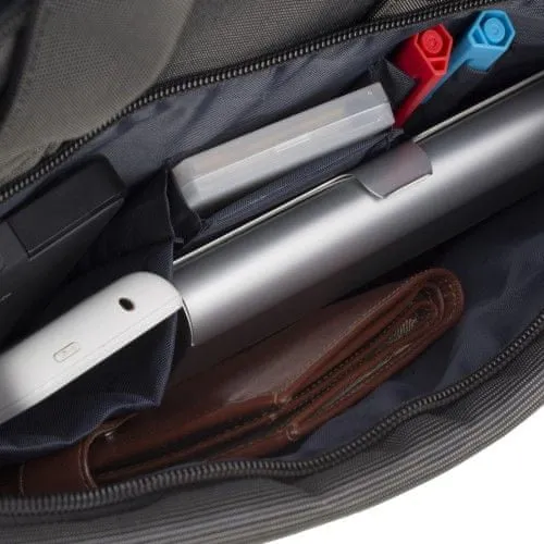 torba-na-laptopa-156-rivacase-waga-z-opakowaniem-0-15-kg-kolor-czarny