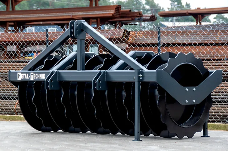 wal-pryzmowy-metal-technik-stan-nowy