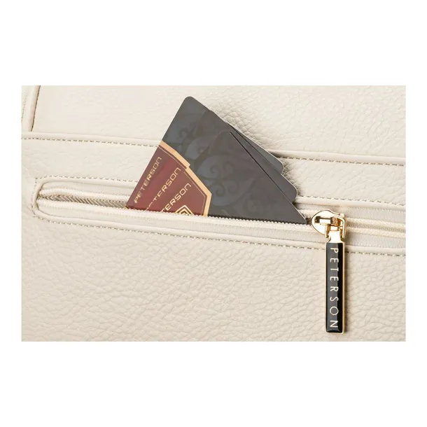 rovicky300960-marka-peterson