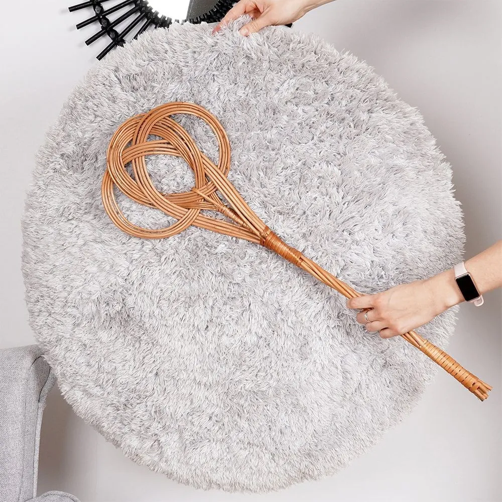 trzepaczka-do-dywanow-wiklinowa-75-cm