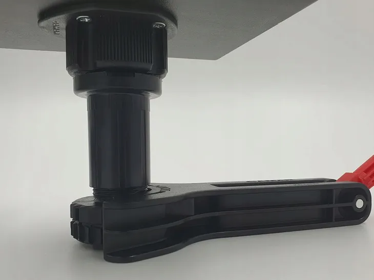 klucz-camar-smile-do-regulacji-nozki-fi28-avanti-material-dominujacy-tworzywo-sztuczne