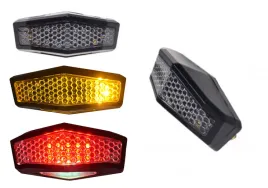 lampa-tyl-led-uniwersalna-z-kierunkowskazami-kierunkowskazy-stop-3-funkcje