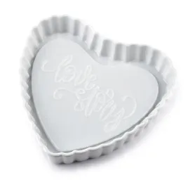 porcelanowa-foremka-do-pieczenia-w-ksztalcie-serca