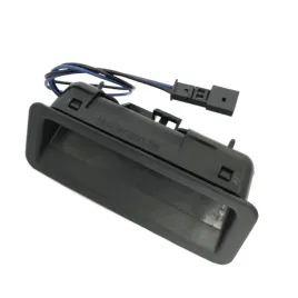 przycisk-klapy-bagaznika-bmw-3-e90-e91-5-e60-e61