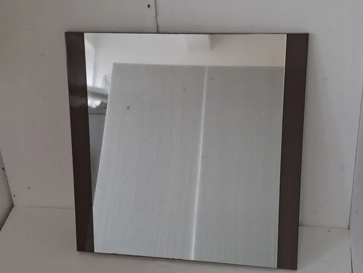lustro-plate-60-cm-toupe