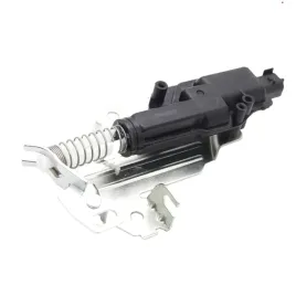 zamek-tyl-bagaznika-silownik-ford-fusion-2012