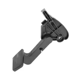 otwieranie-maski-uchwyt-8e1823533b-audi-a4-b6-b7