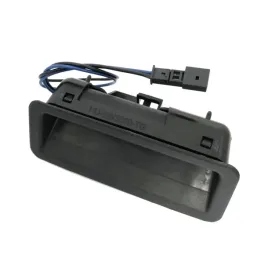 zamek-przycisk-bagaznika-bmw-e90-2005