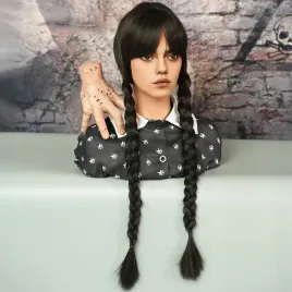 peruka-wlosy-czarne-warkocz-treska-suknia-stroj-przebranie-wednesday-addams